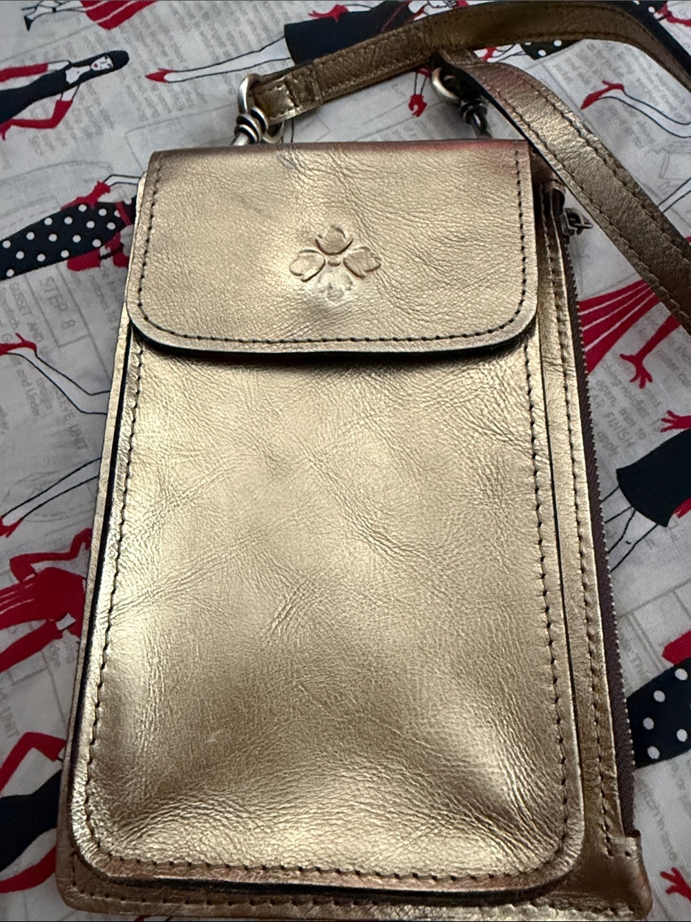 Patricia Nash crossbody wallet